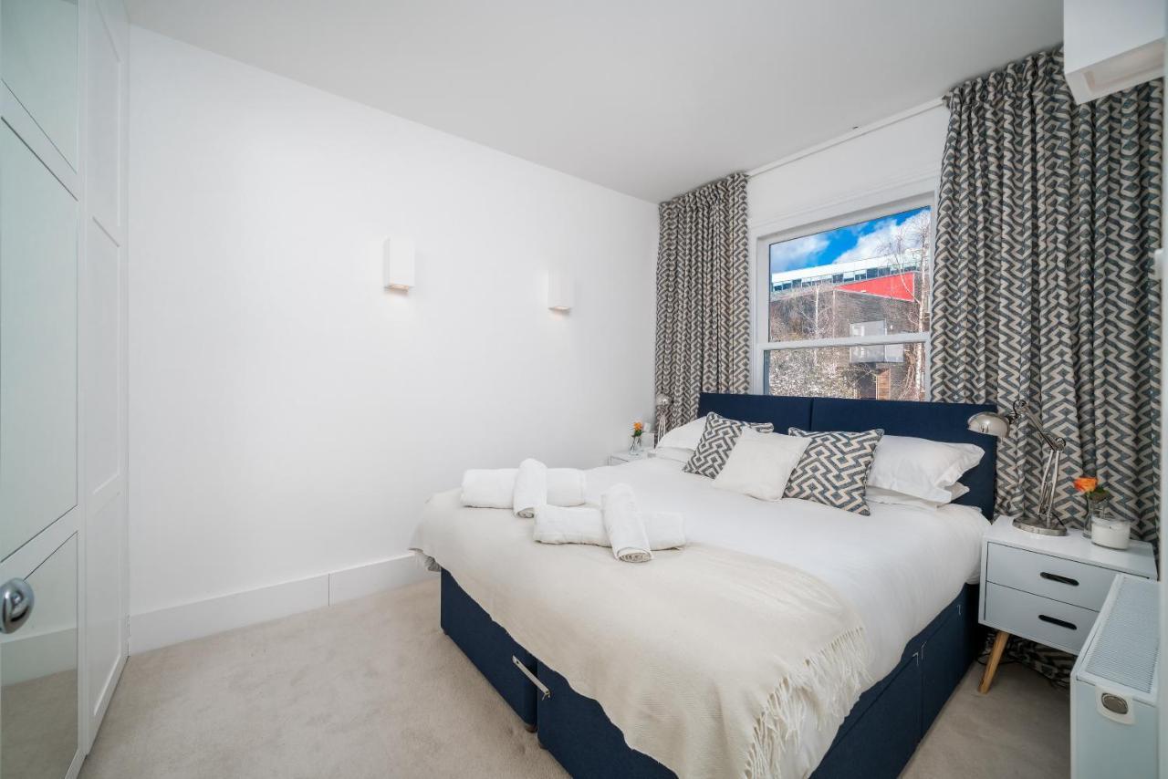 Captivating Apartment In Shepherds Bush London Eksteriør bilde